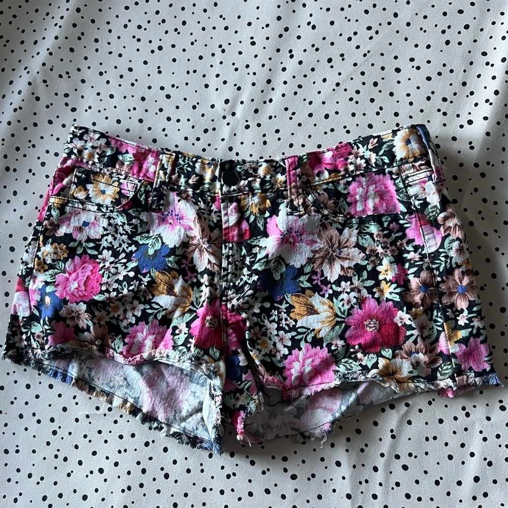 Nameless Floral Shorts size M cute festival distressed denim